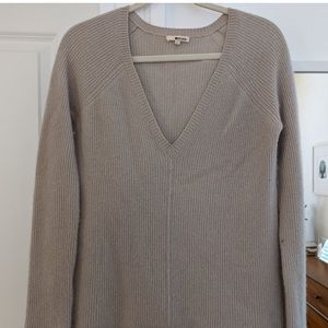Cashmere V Neck sweater neutral taupe beige